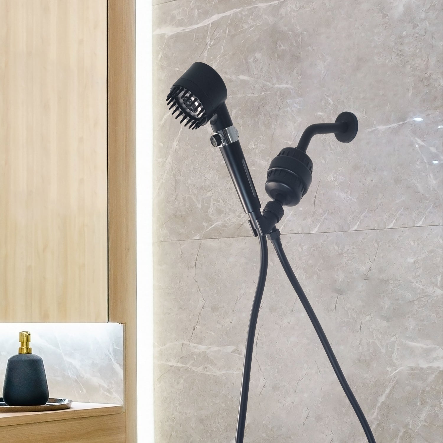 Pommeau de douche massant filtrant MineralStream