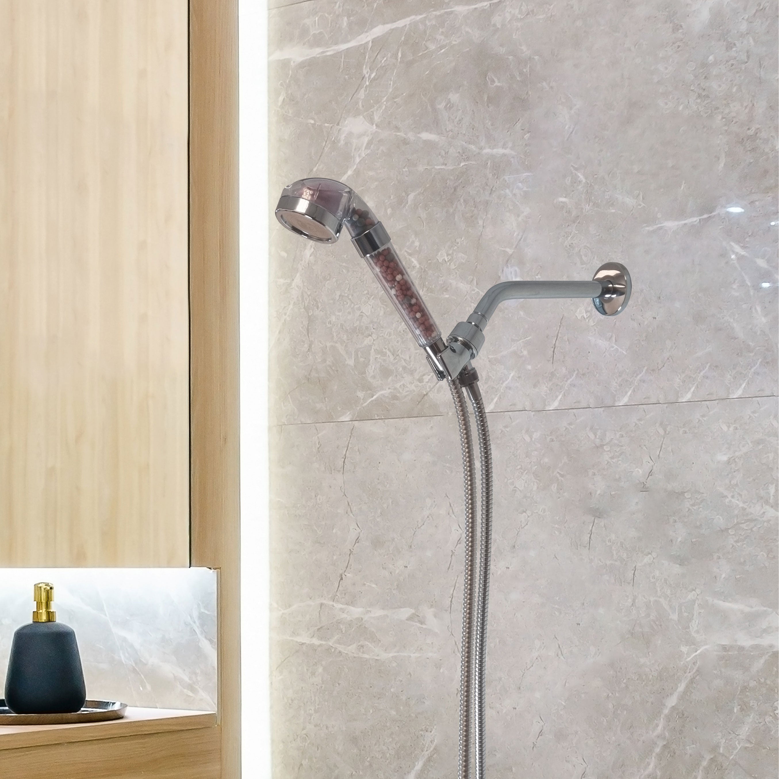Pomme de douche ionique à LED MineralStream ™