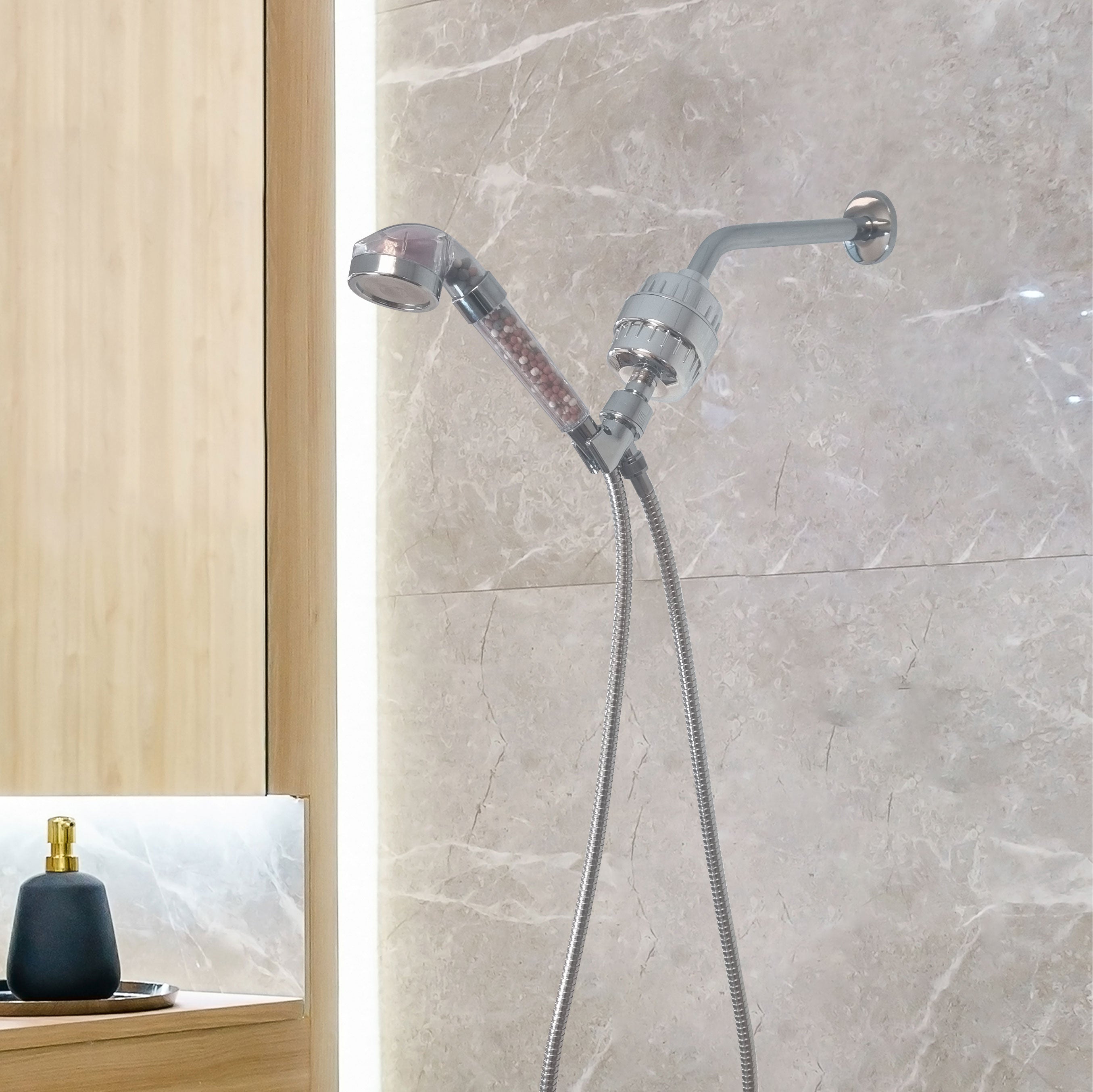 Pomme de douche ionique à LED MineralStream ™