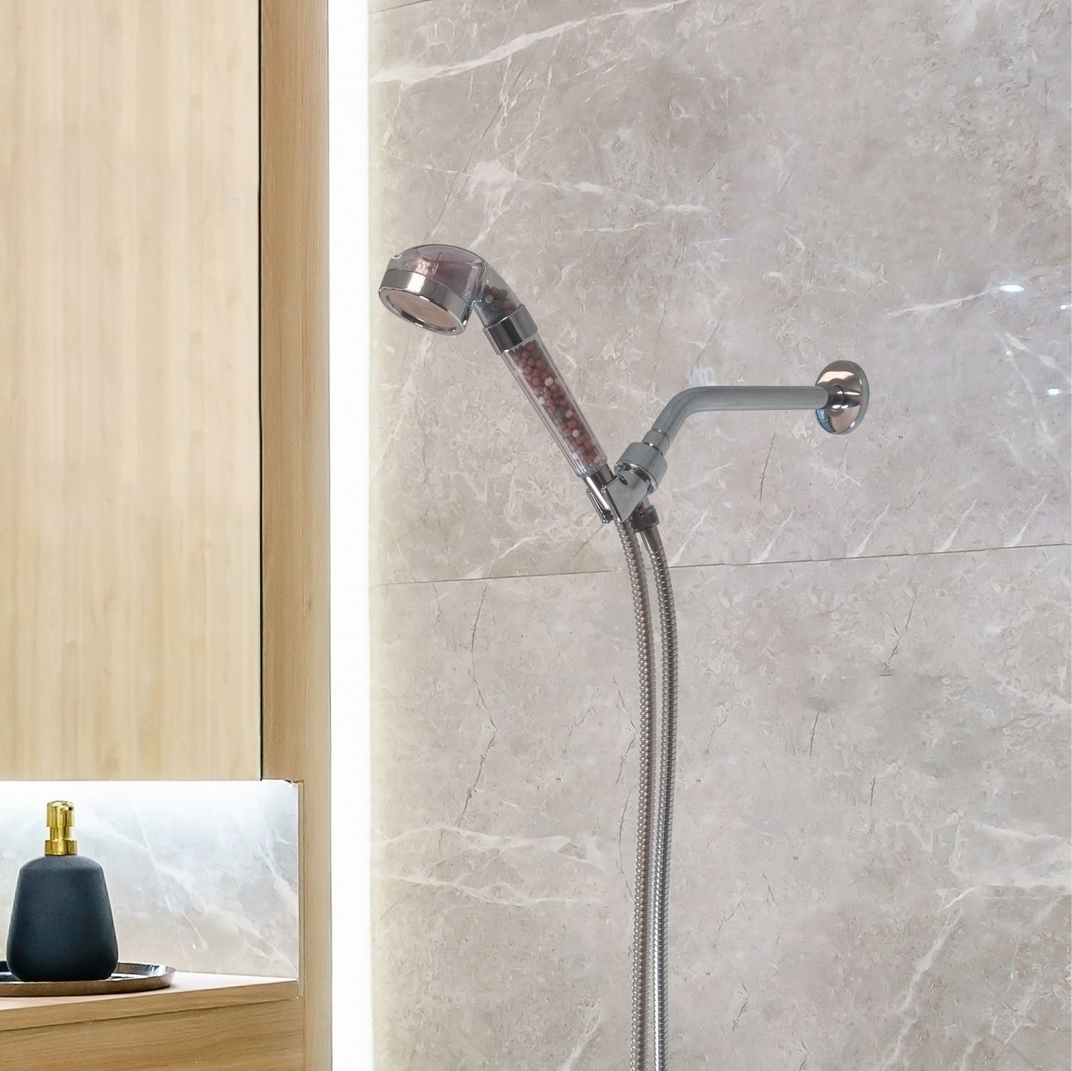 Pomme de douche ionique à LED MineralStream ™